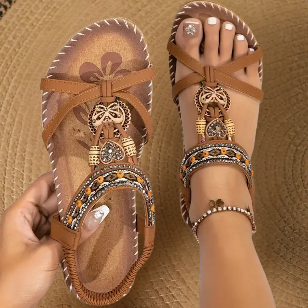 Amiri • Sandalias Estilo Ibiza que Combinan Confort y Elegancia