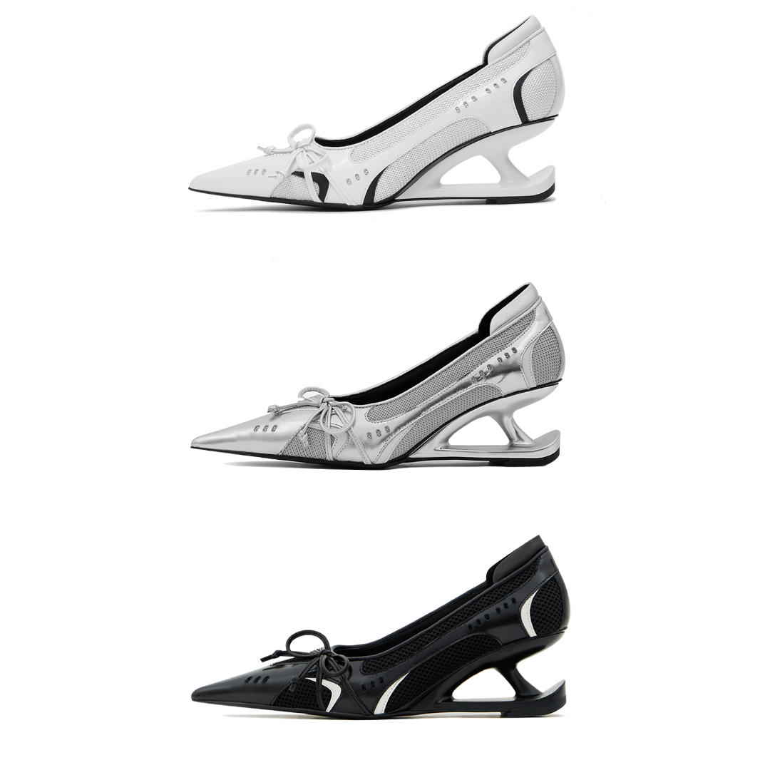 Vega • Décolleté metallico con tacco scultoreo e fiocco