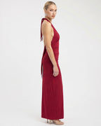 Paloma • Vestido Largo con Escote Halter Profundo y Espalda Abierta