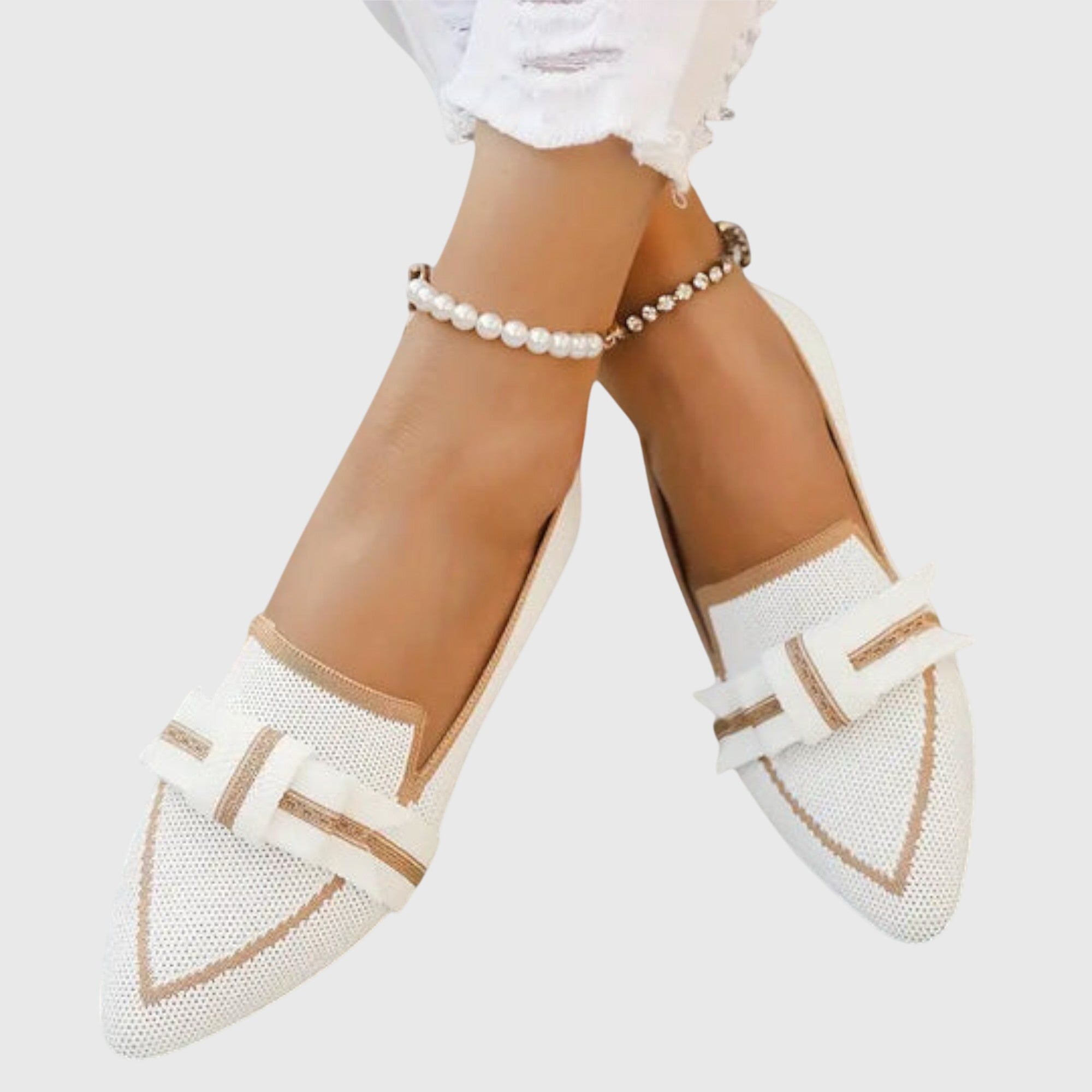 Blaire • Zapato Plano con Detalle de Perlas