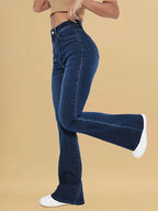 INÈS • Jeans svasati dallo stile moderno ed elegante