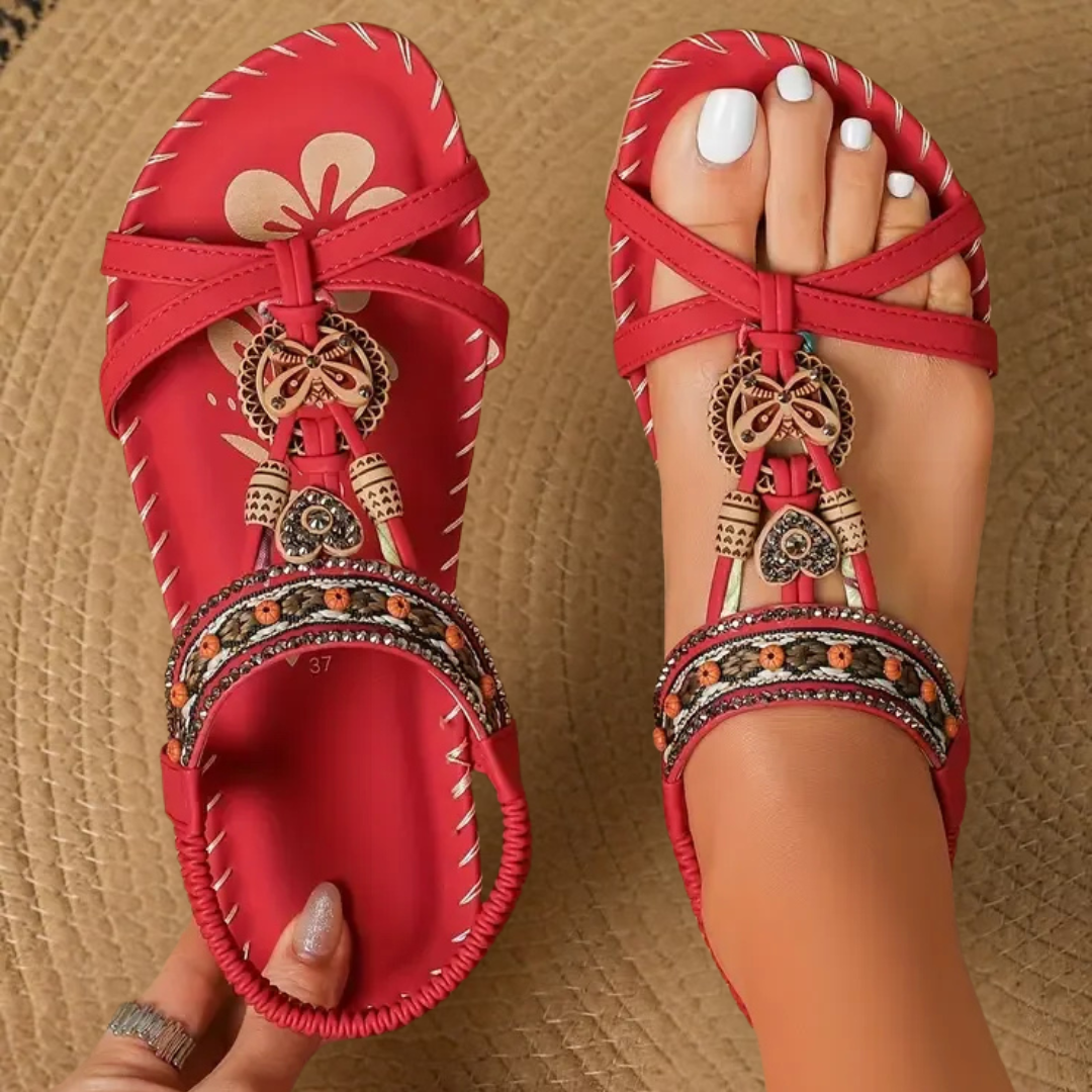 Amiri • Sandalias Estilo Ibiza que Combinan Confort y Elegancia