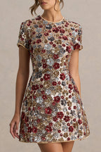 Eira • Minivestido de cuello redondo con adornos florales rojos y lentejuelas