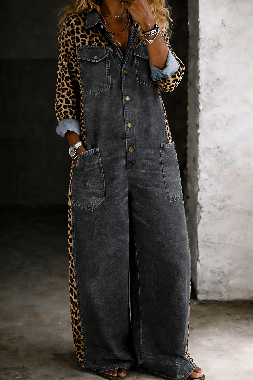 Leontine • Mono Vaquero con Mangas Animal Print