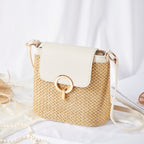 Celia • Borsa a Tracolla in Rafia con Patta Colorata