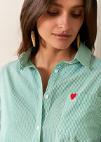 Camila • Camicia oversize a righe con cuore ricamato