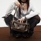 Triana • Bolso Hobo Efecto Desgaste con Bolsillos y Cremalleras