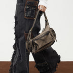 Triana • Bolso Hobo Efecto Desgaste con Bolsillos y Cremalleras