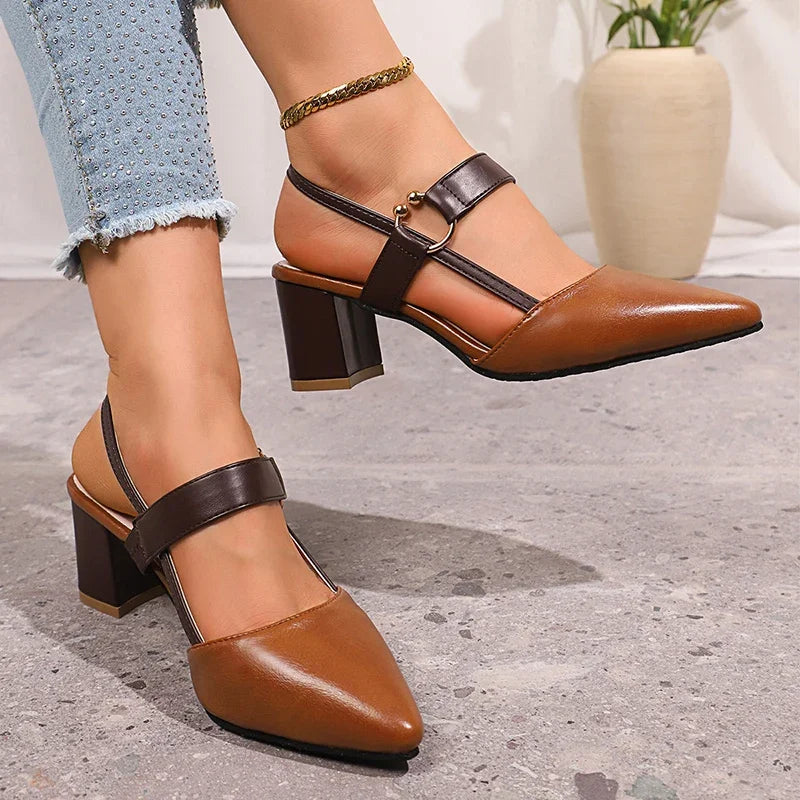 Mirella • Zapatos de tacón con anilla