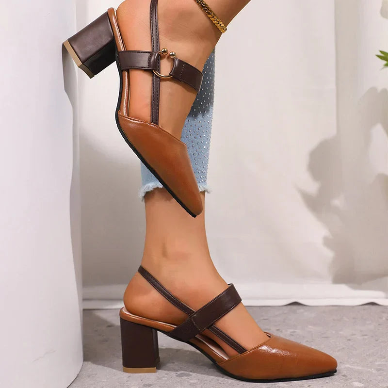 Mirella • Zapatos de tacón con anilla