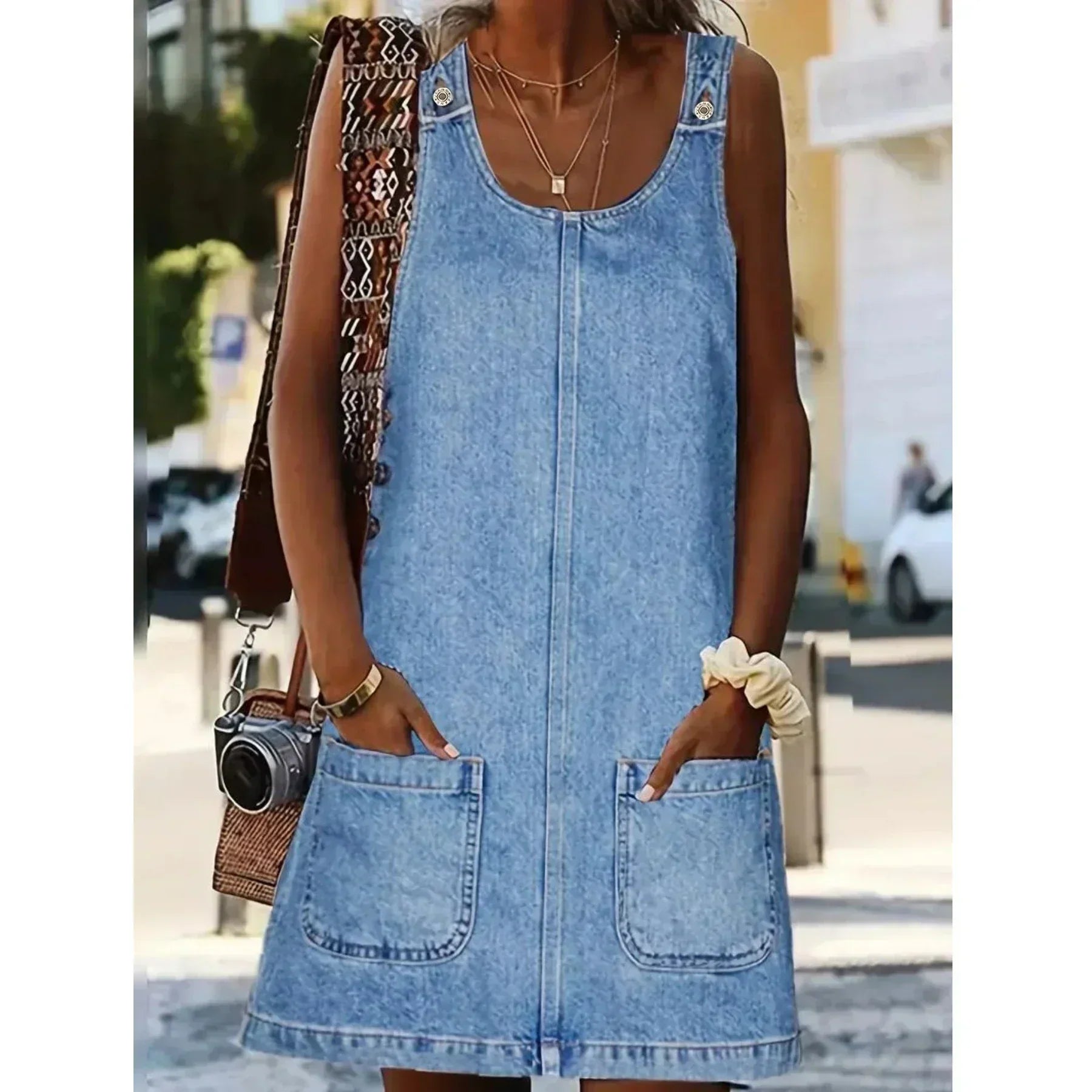 Lunaria • Vestido Vaquero sin Mangas con Bolsillos