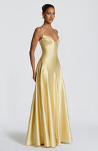 Asterin • Vestido maxi en ciruela