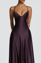 Asterin • Vestido maxi en ciruela