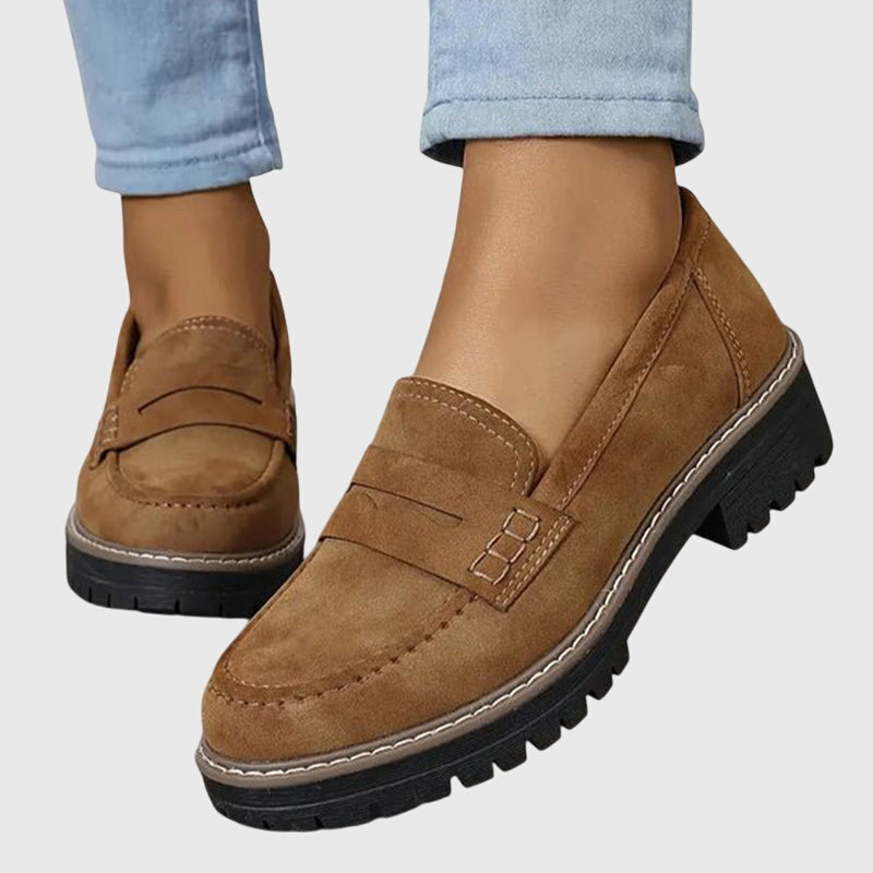 Camila • Mocasín de Suela Gruesa