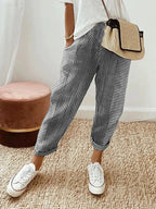 Pantalones de mujer de corte holgado a rayas