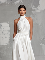 Zoltán • Mono blanco elegante sin mangas con escote halter