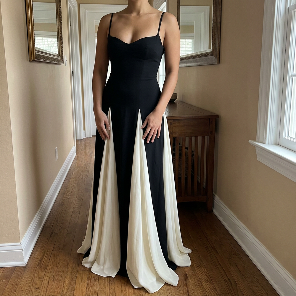 <h2>Conozca la opinion sobre nuestros <strong>Vestidos</strong>🤍</h2>