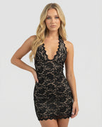 Aria • Vestido Corto de Encaje con Escote Halter