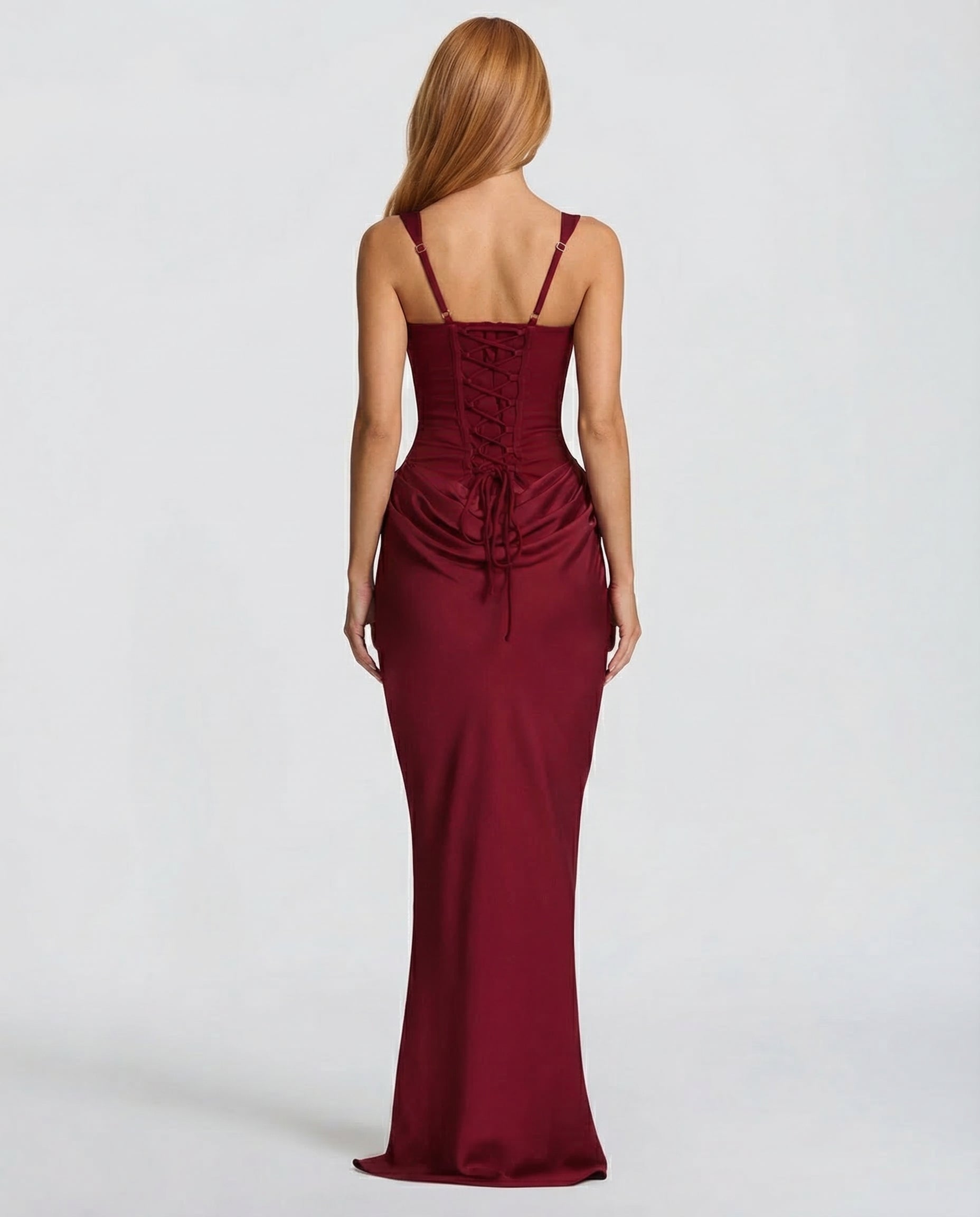 Sofía • Vestido Maxi Entallado con Escote Cuadrado