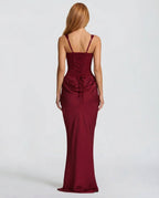 Lucía • Vestido Maxi Entallado con Escote Cuadrado