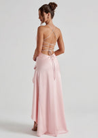 Valentina • Vestido Largo Satinado con Volado Asimétrico y Tirantes Finos