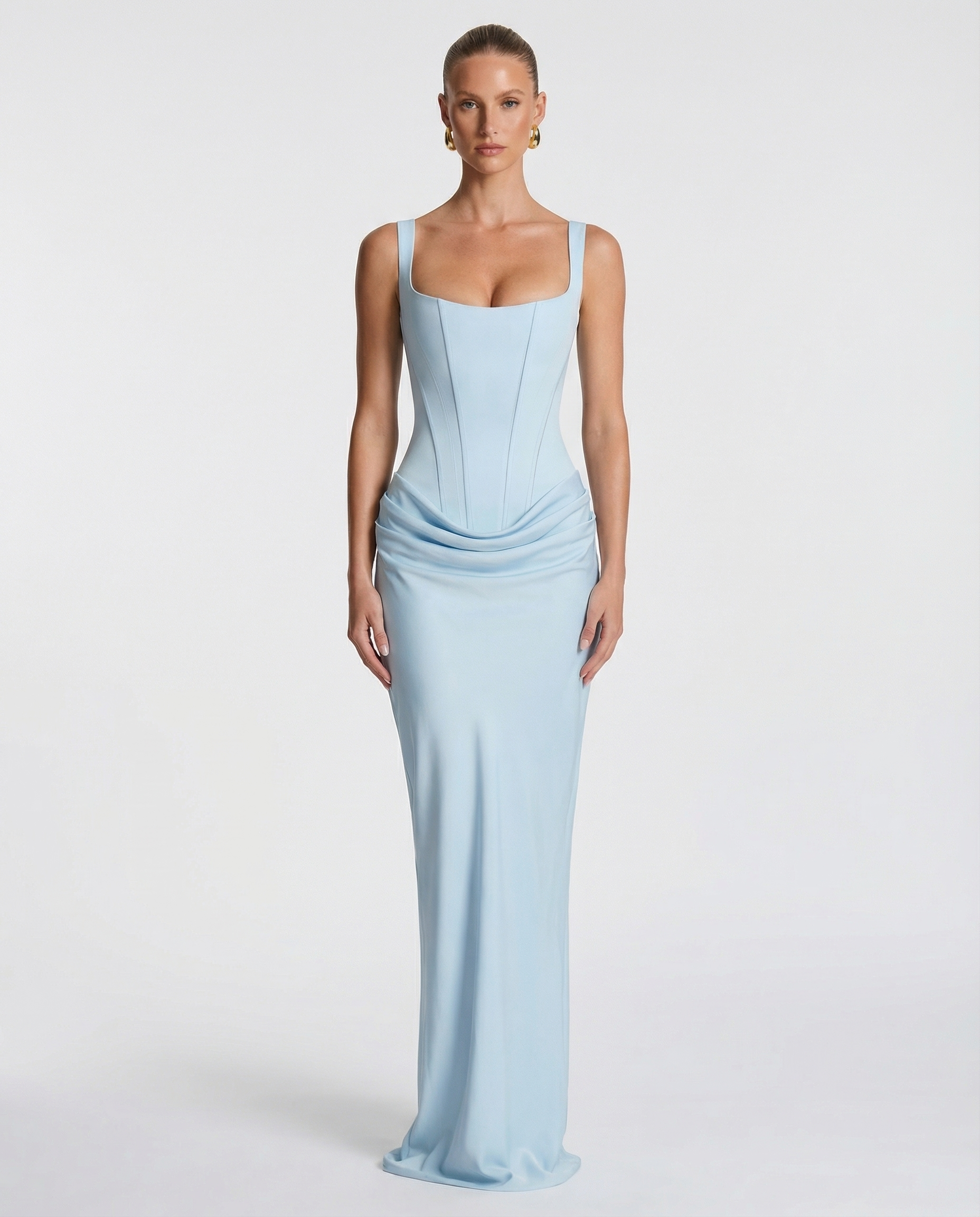 Sofía • Vestido Maxi Entallado con Escote Cuadrado