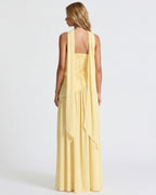 Valeria • Vestido Maxi Strapless con Abertura y Detalle de Pañuelo