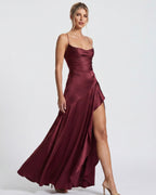 Valentina • Vestido Largo Satinado con Volado Asimétrico y Tirantes Finos